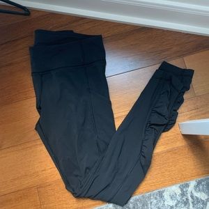 Lululemon leggings size 8